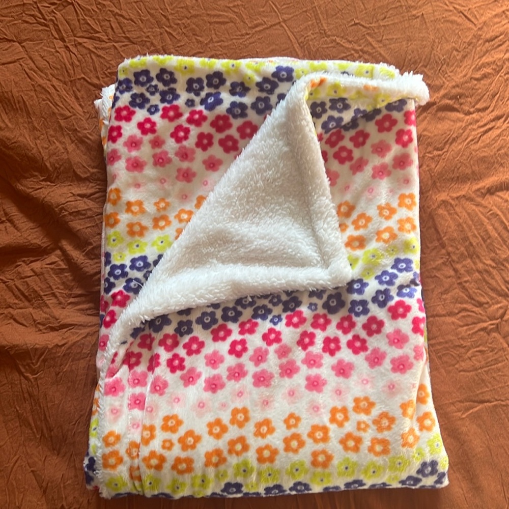 New Baby blanket 32x32